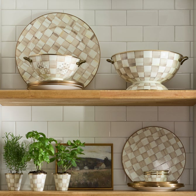 Mocha Check Colander