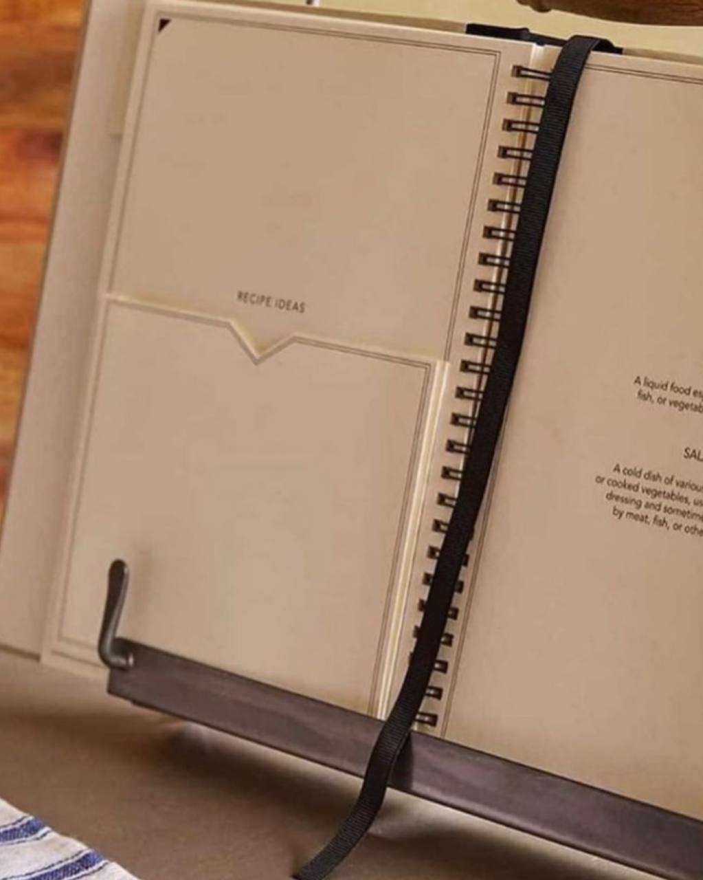 [imperfect]  Wood and Iron Recipe Book/Tablet Stand