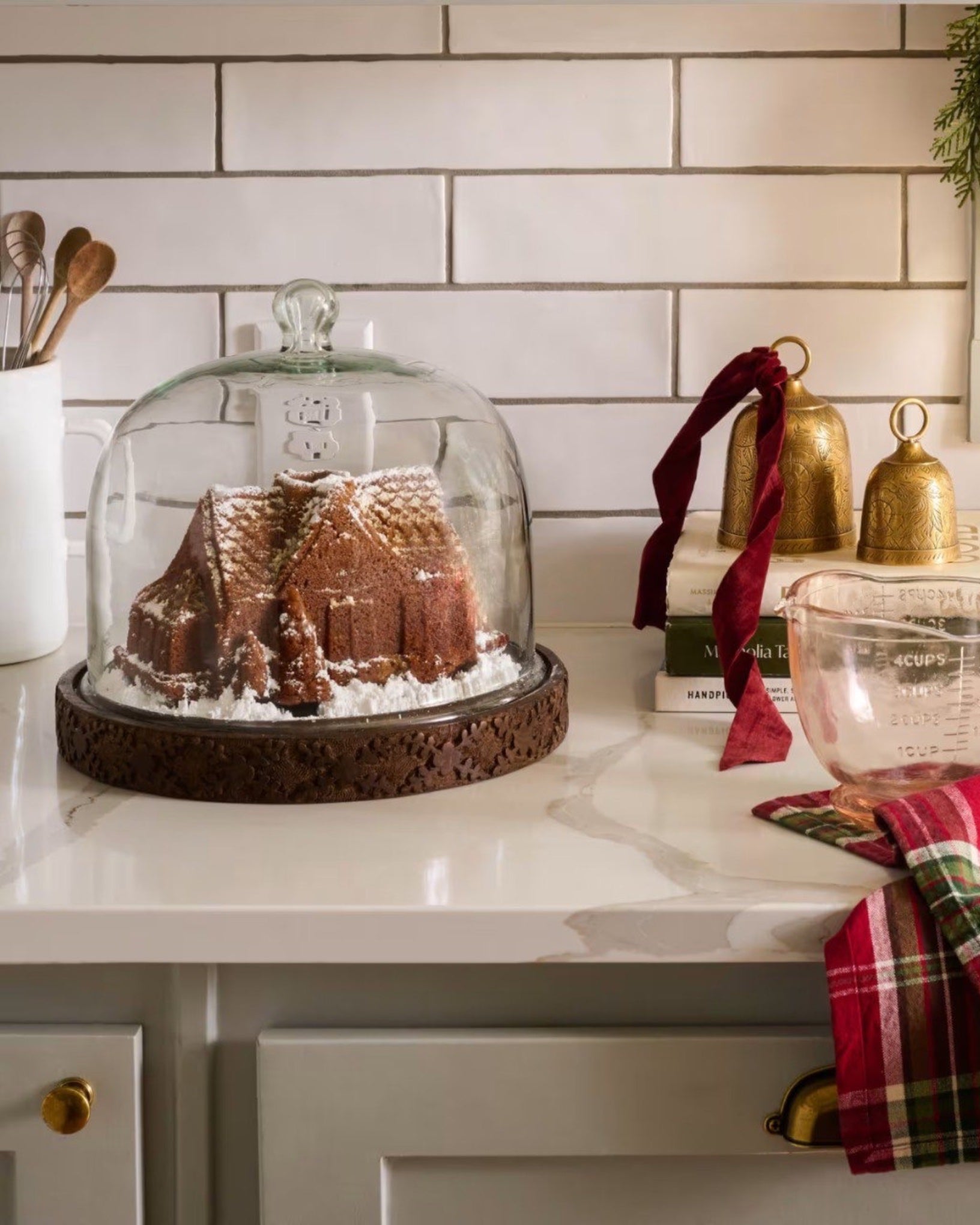 Laurie Carved Wood Cake Dome