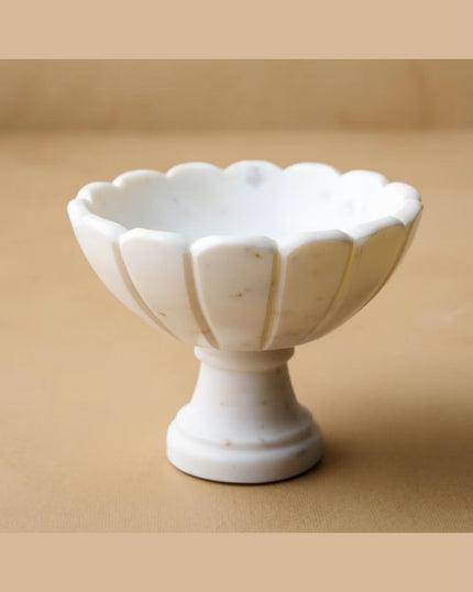 Marble Scalloped Accent Bowl