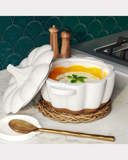 3000ml Pumpkin Stoneware Serving Bowl with Lid cream
