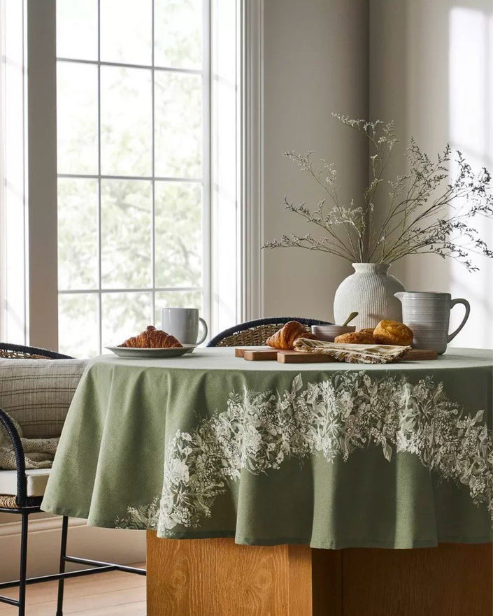 Rectangle Green Floral Tablecloth (150cm x 250cm)