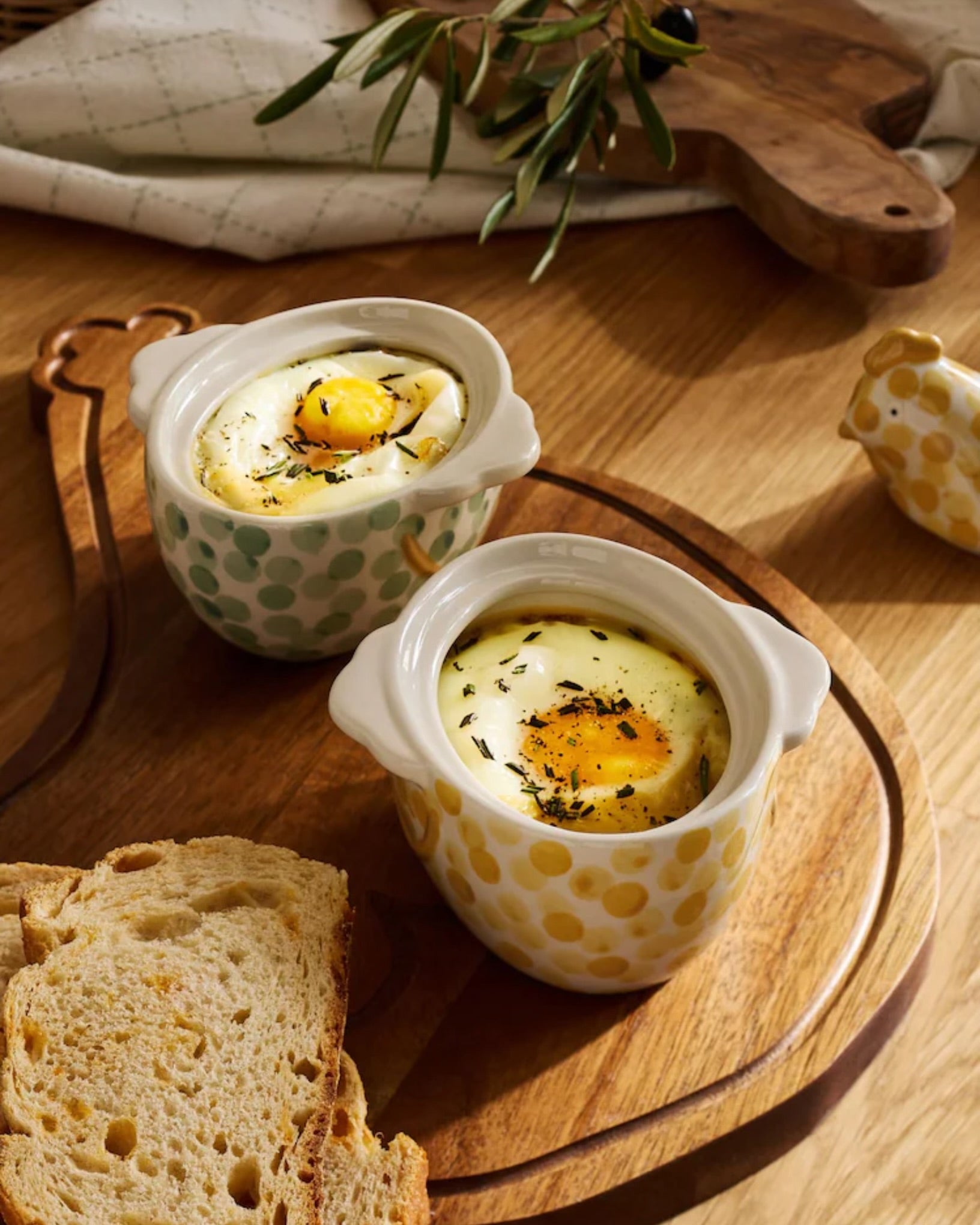 Set of 2 Sage Green Chicken Nibble Bowls with Lid
