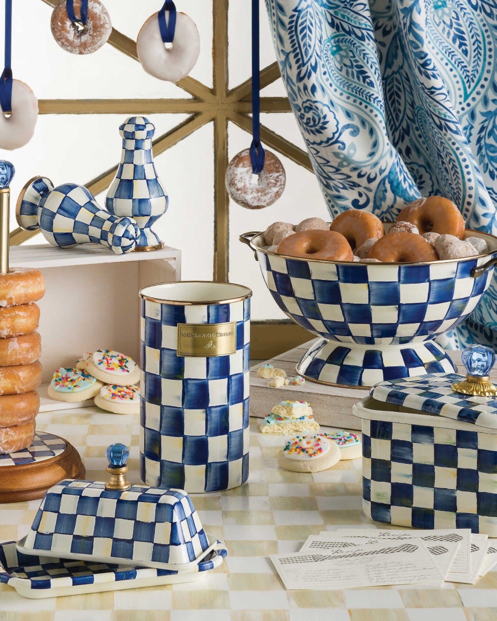 Royal Check Utensil Holder