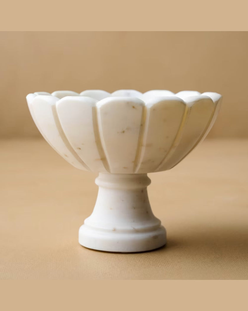 Marble Scalloped Accent Bowl