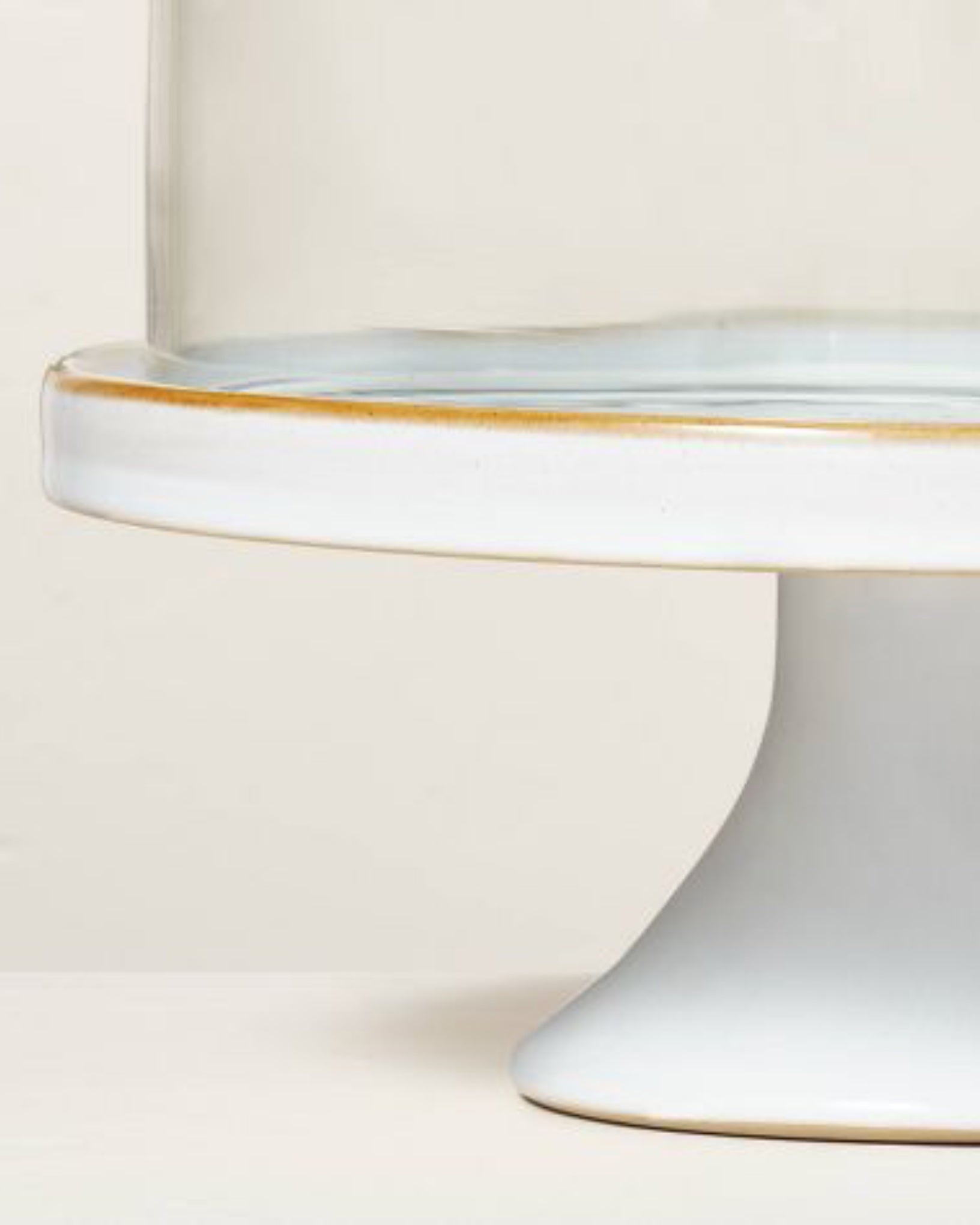 Stoneware Reactive Glaze Cake Stand with Glass Cloche