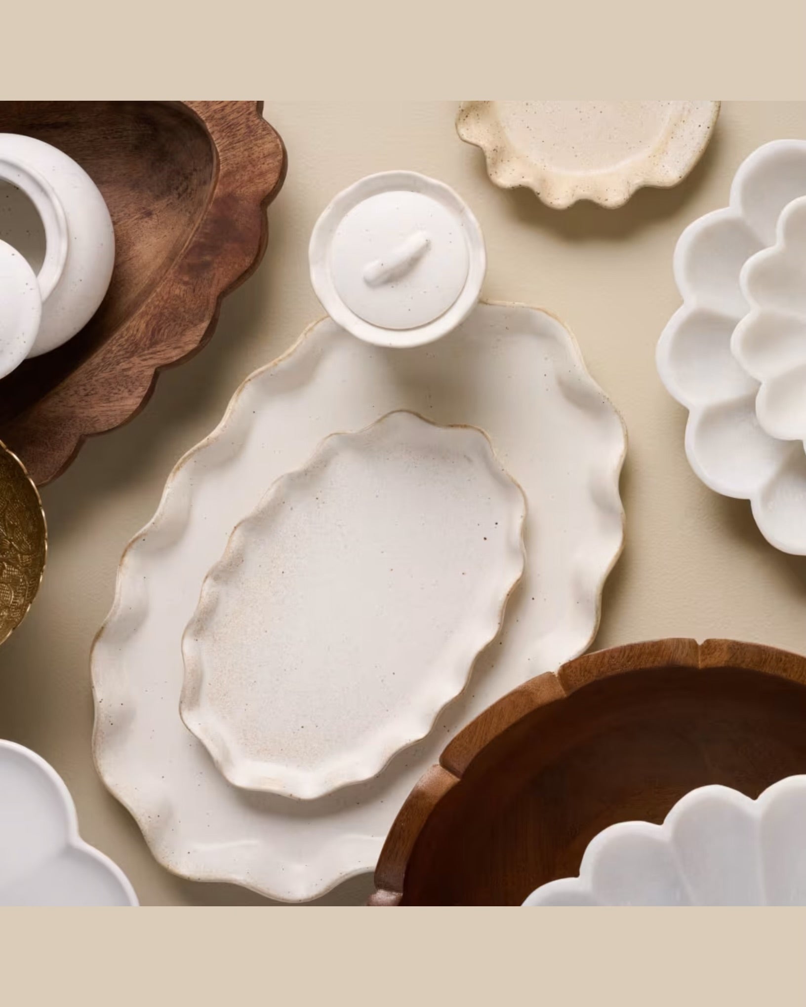 Ceramic Ruffled Tray