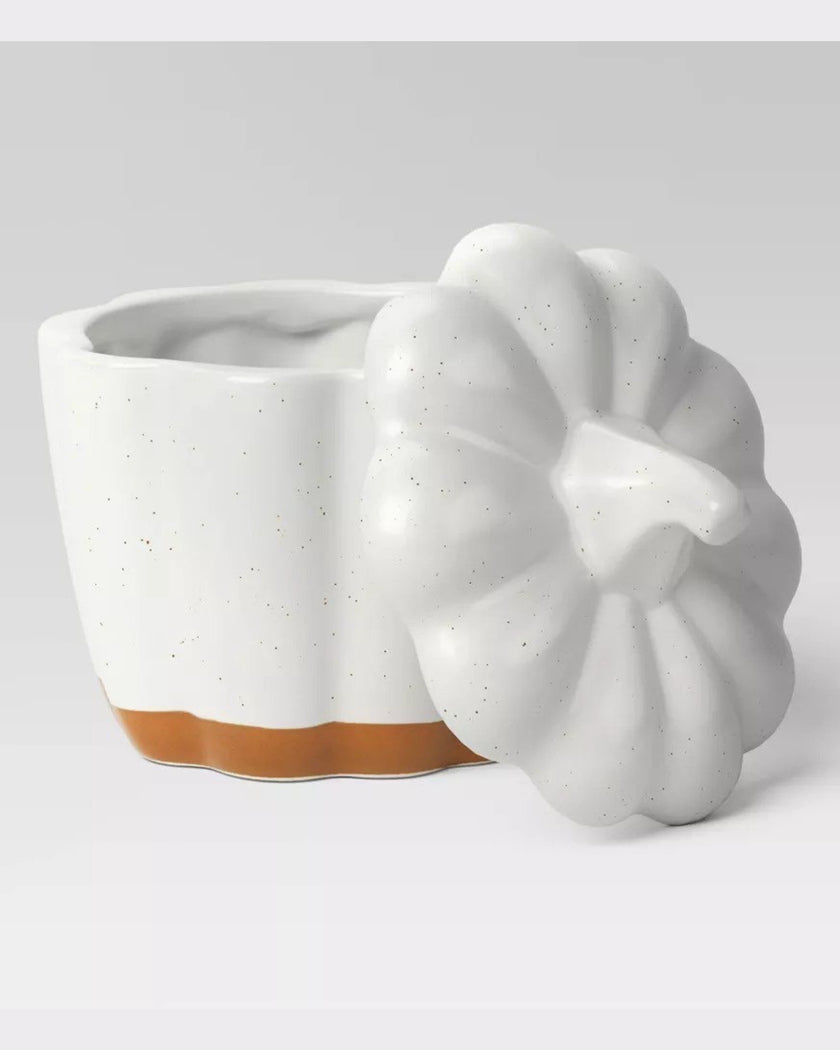 2726ml Pumpkin Stoneware Serving Bowl with Lid cream