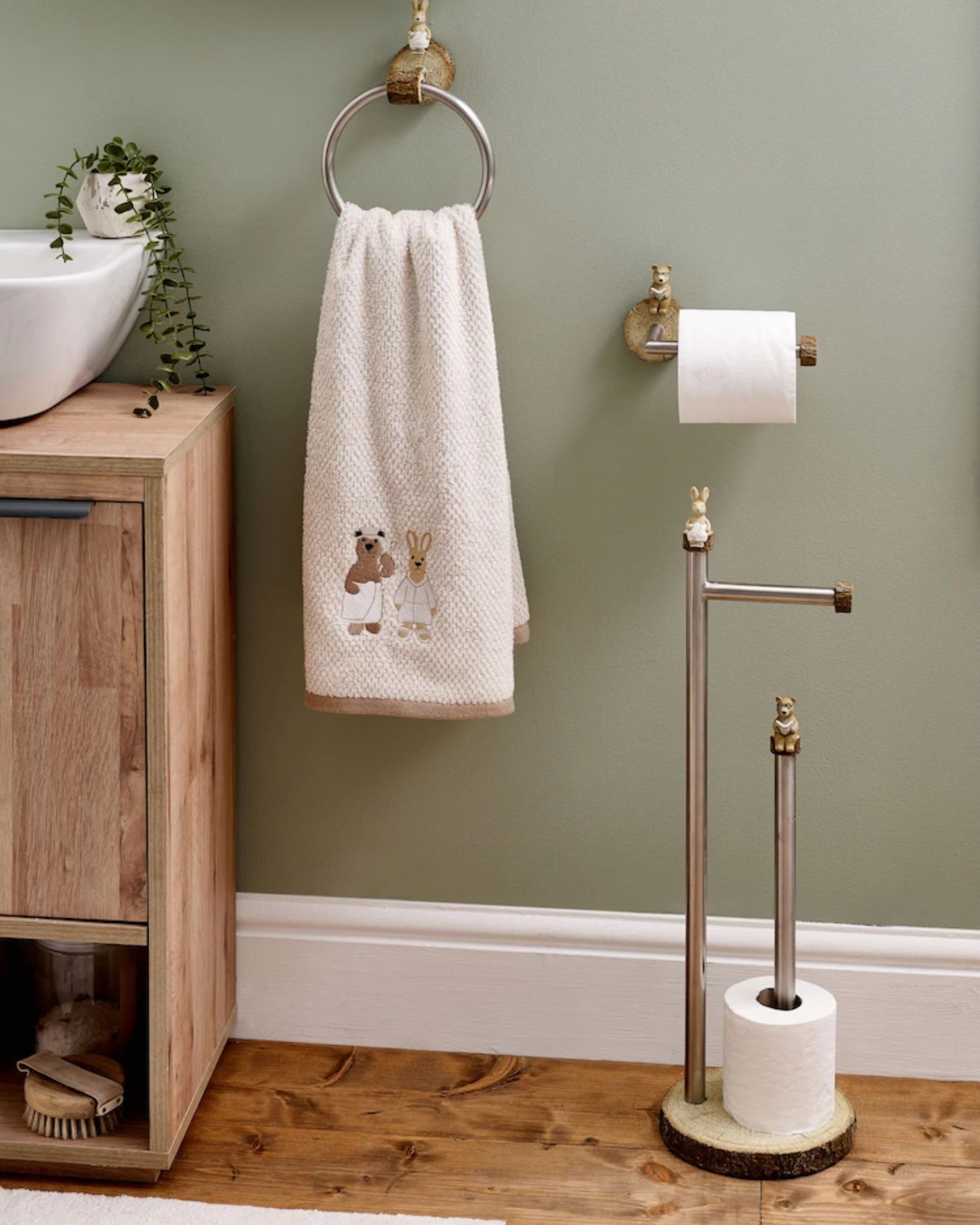 Bear and Bunny Natural Woodland Spa Towel Ring