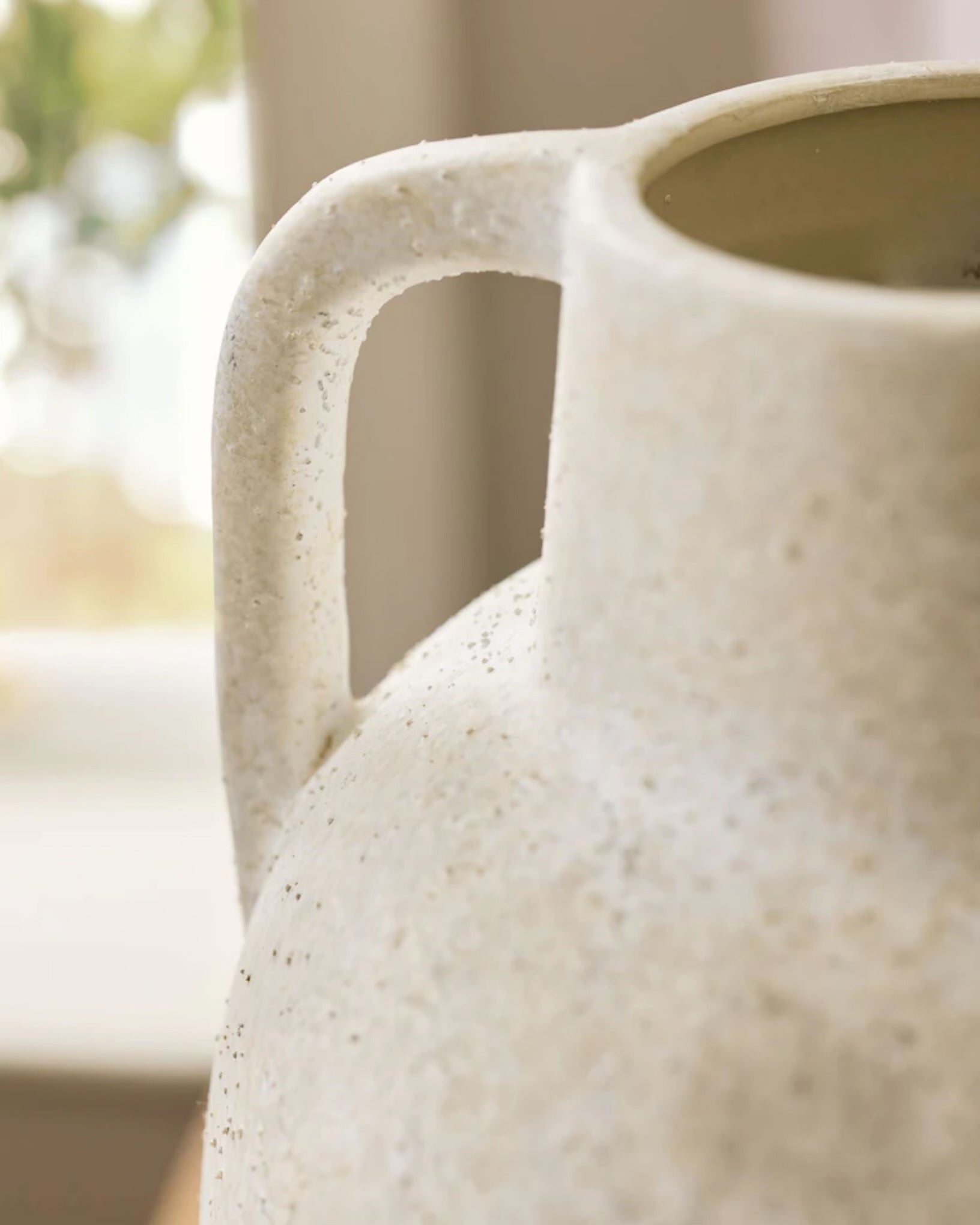 Bianca Dusty Textured Jug Vase