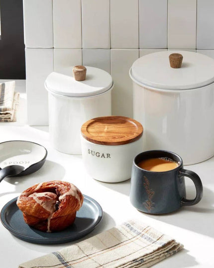 Stoneware Sugar Cellar with Wood Lid Cream/Brown