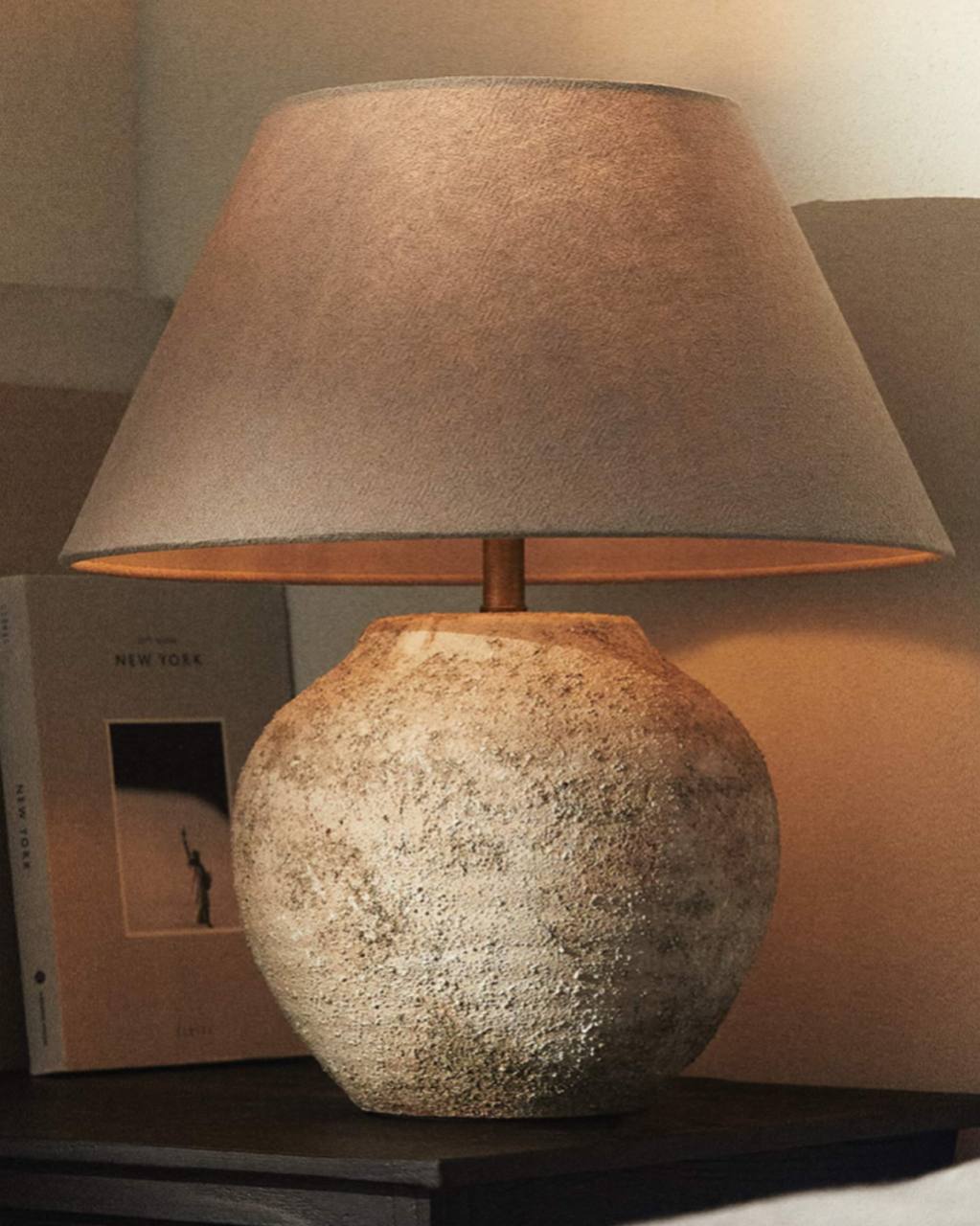 Ceramic Table Lamp (Medium)