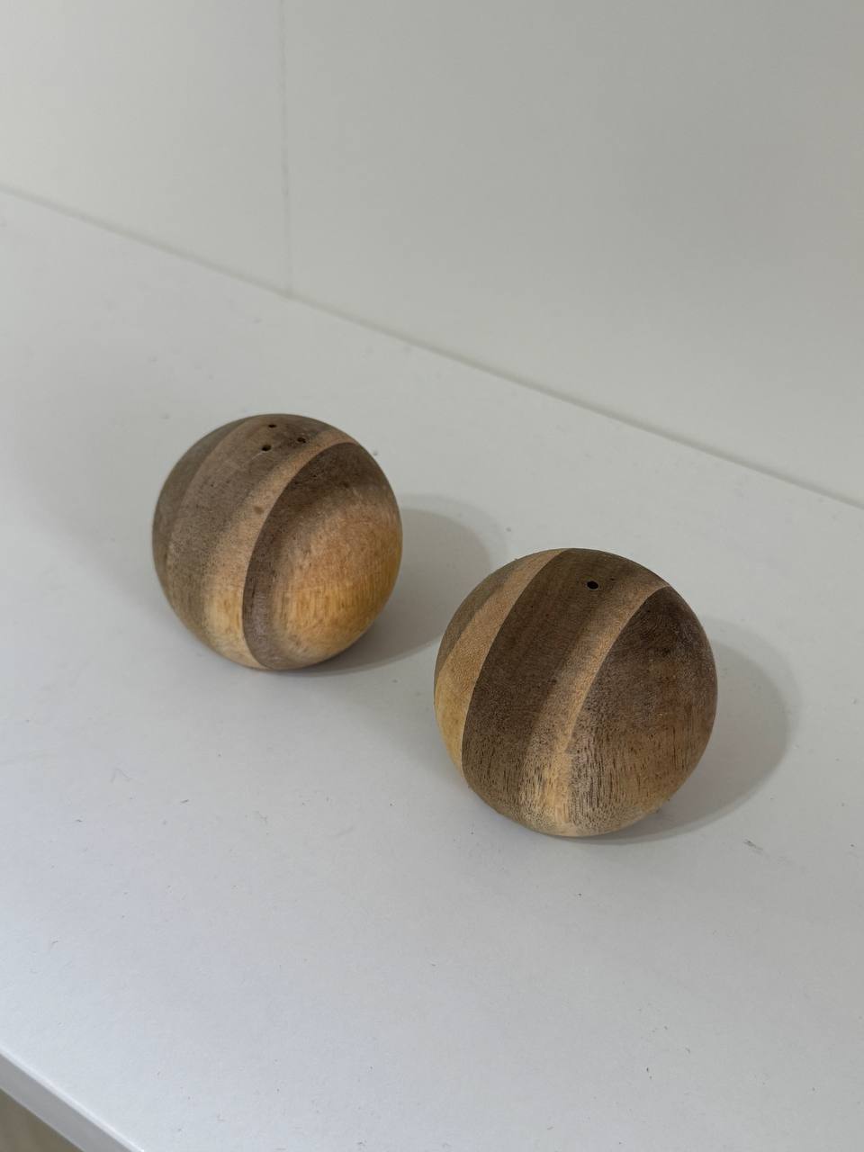 [imperfect] Round salt pepper set