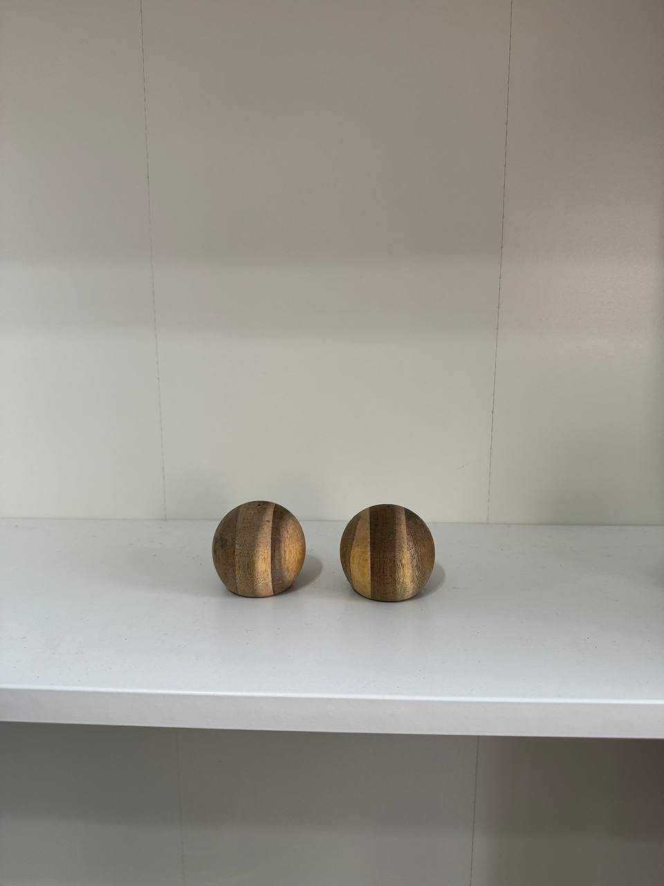 [imperfect] Round salt pepper set