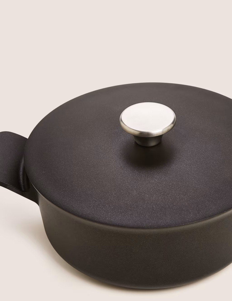 [imperfect] Cast aluminium 3 litres casserole dish