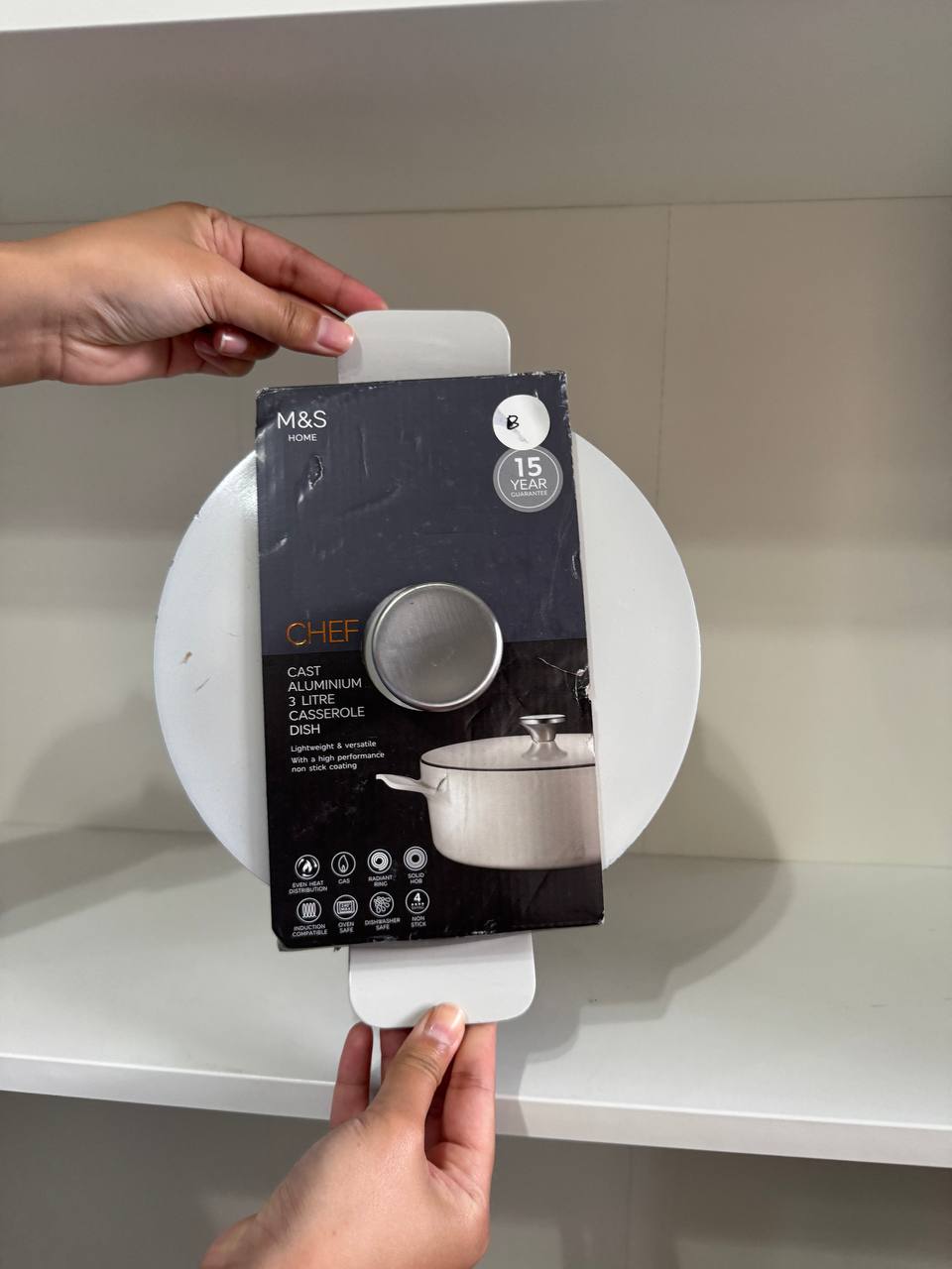 [imperfect] cast aluminium 3 litres casserole dish (B)