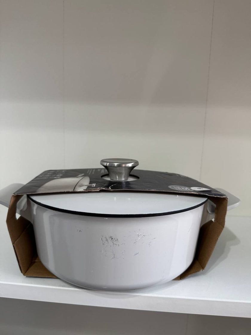 [imperfect] cast aluminium 3 litres casserole dish (B)