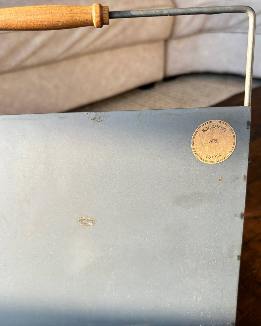 [imperfect]  Wood and Iron Recipe Book/Tablet Stand