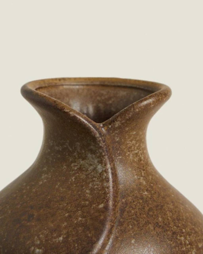 Clay Antique Vase Small