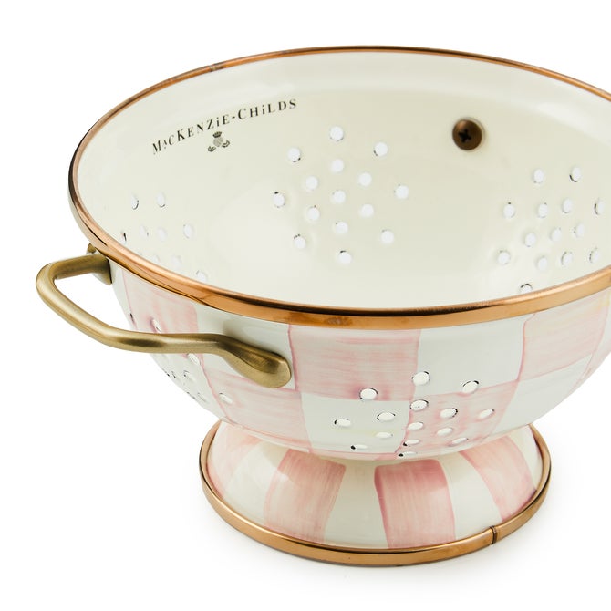 Rosy Check Colander
